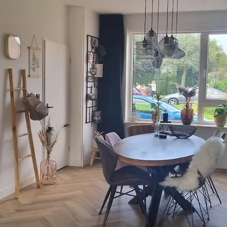 Apartamento Garden, Jacuzzi, Bbq, Centre, 2 Bedrooms Alkmaar