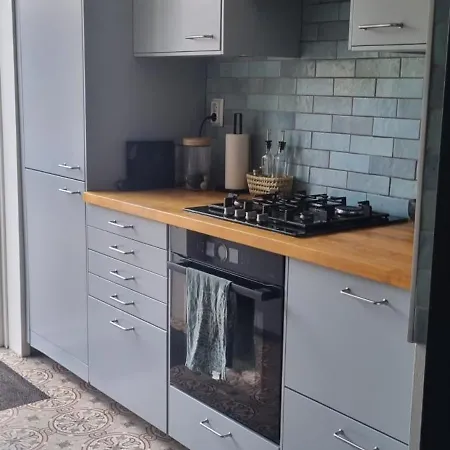 Garden, Jacuzzi, Bbq, Centre, 2 Bedrooms